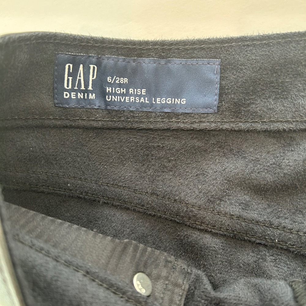 Gap High Rise Universal Vegan Faux Leather Leggings Black Size 28 Regular - Picture 7 of 10